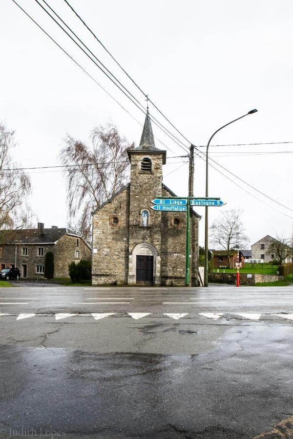 Maison Spacieuse Unifamiliale. Gite La Clochette Bastenaken Buitenkant foto