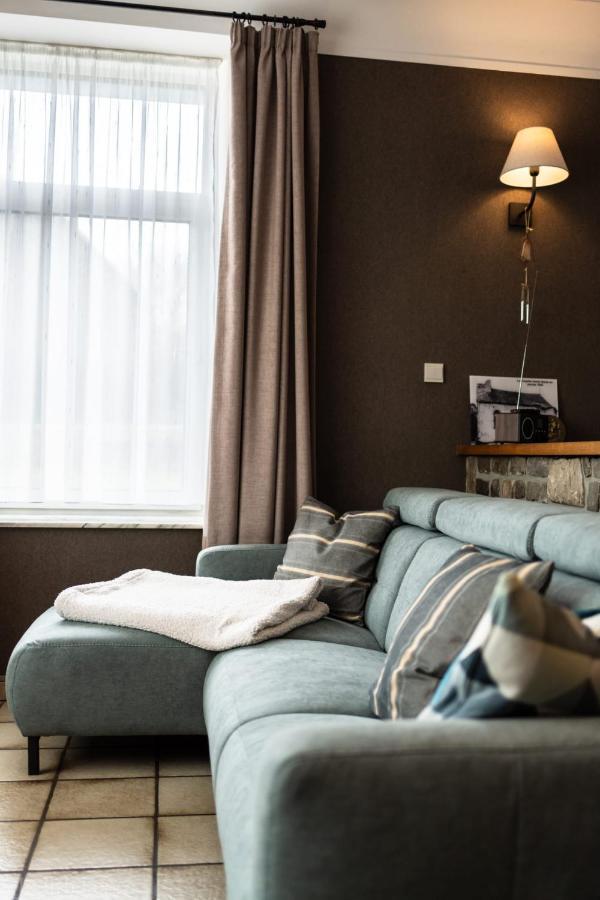 Maison Spacieuse Unifamiliale. Gite La Clochette Bastenaken Buitenkant foto